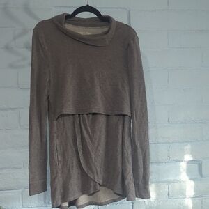 Stylish Gray Layered Long Sleeve Breastfeeding Top